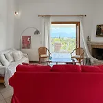 2 Bedroom Beautiful In Kamari Xylokastro *
