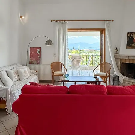 Lovely In Kamari Xylokastro *