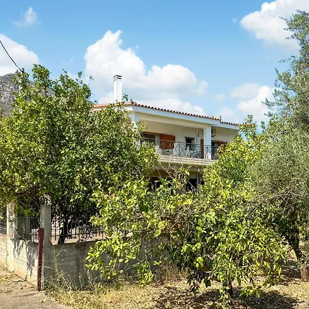 度假居 2 Bedroom Beautiful In Kamari Xylokastro *