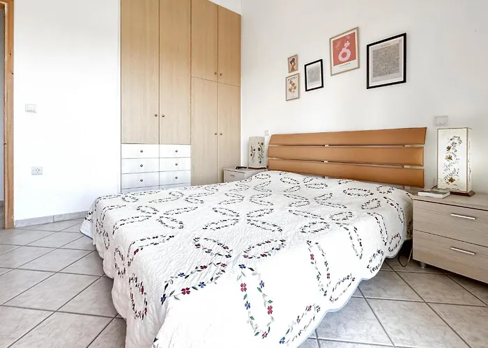 Lovely In Kamari Xylokastro Casa de Férias