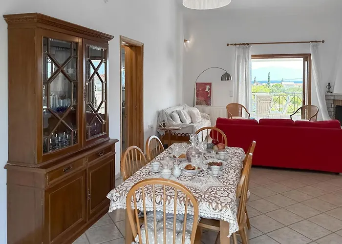 Lovely In Kamari Xylokastro Casa de Férias